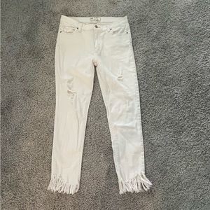 Free People Beachy White Ankle Length Jeans size 26
